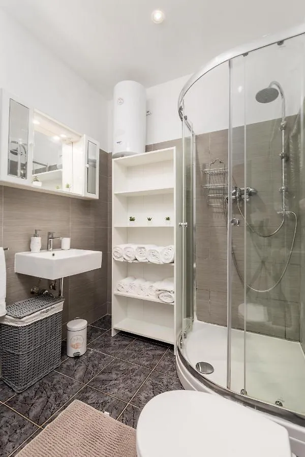 شقة Urban Jungle Central Apartman أوباتيا كرواتيا