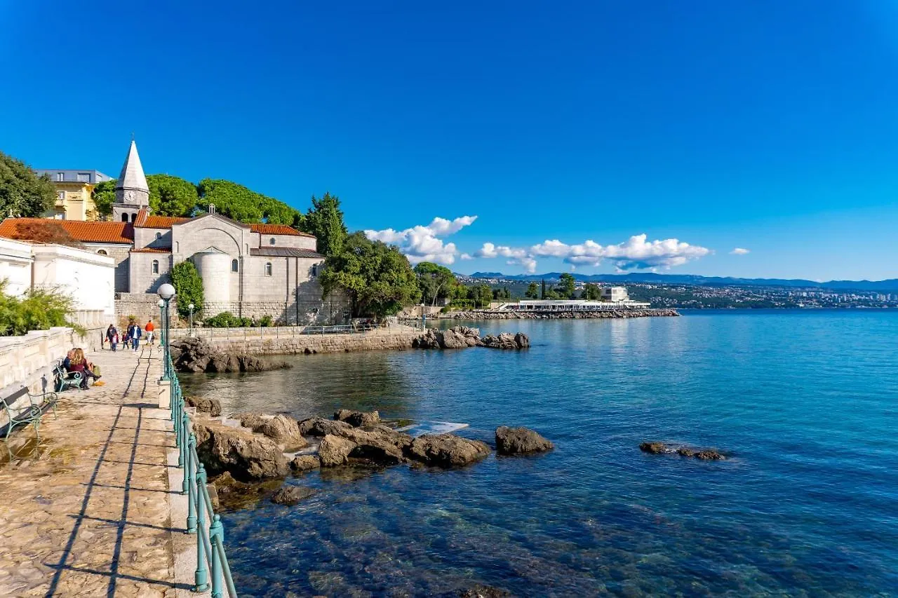 Urban Jungle Central Apartman Apartment Opatija
